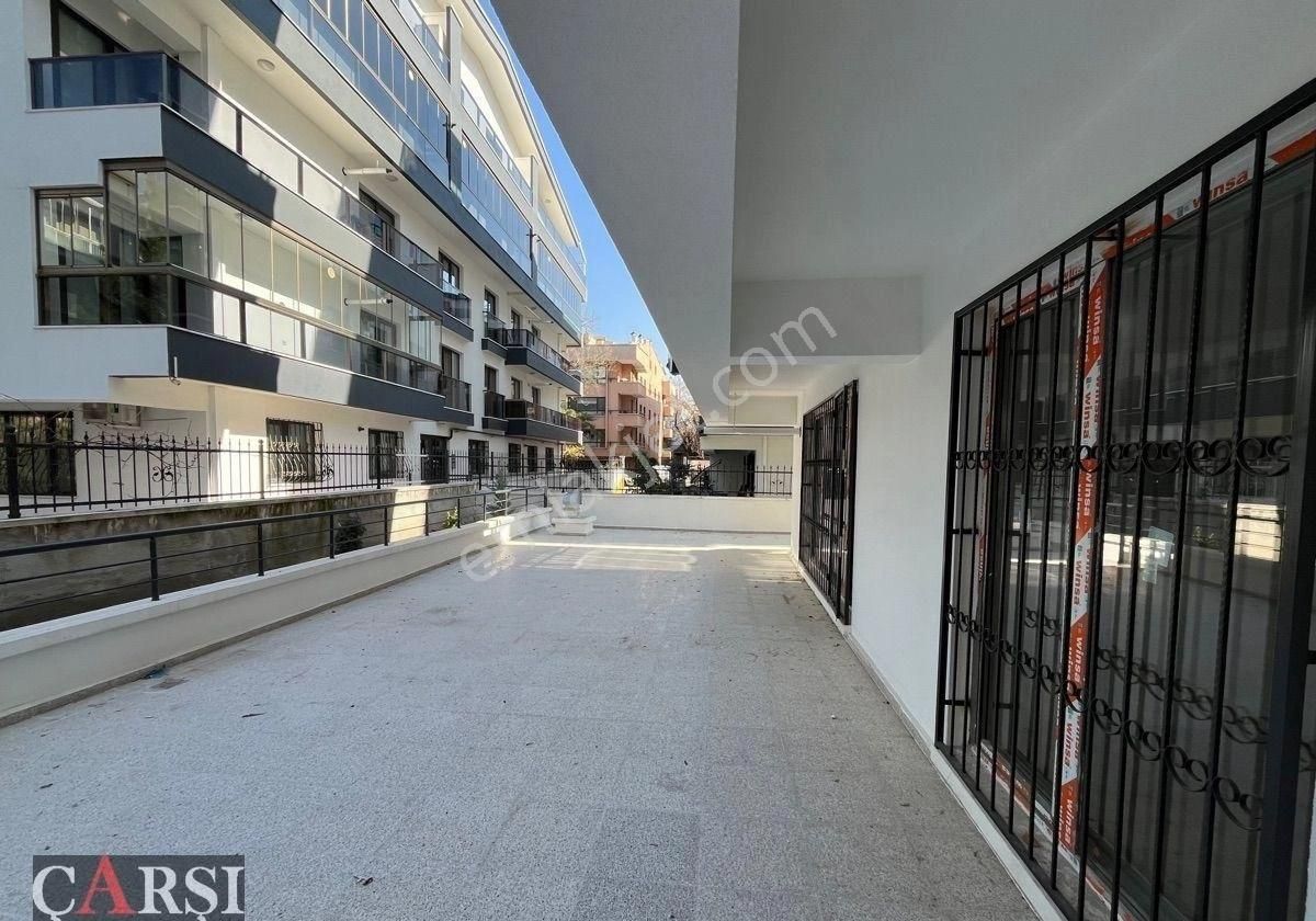 Çarşı' Dan Metro Yakını Geniş Teras Kullanımlı Lüks Sıfır Daire - Görsel 3