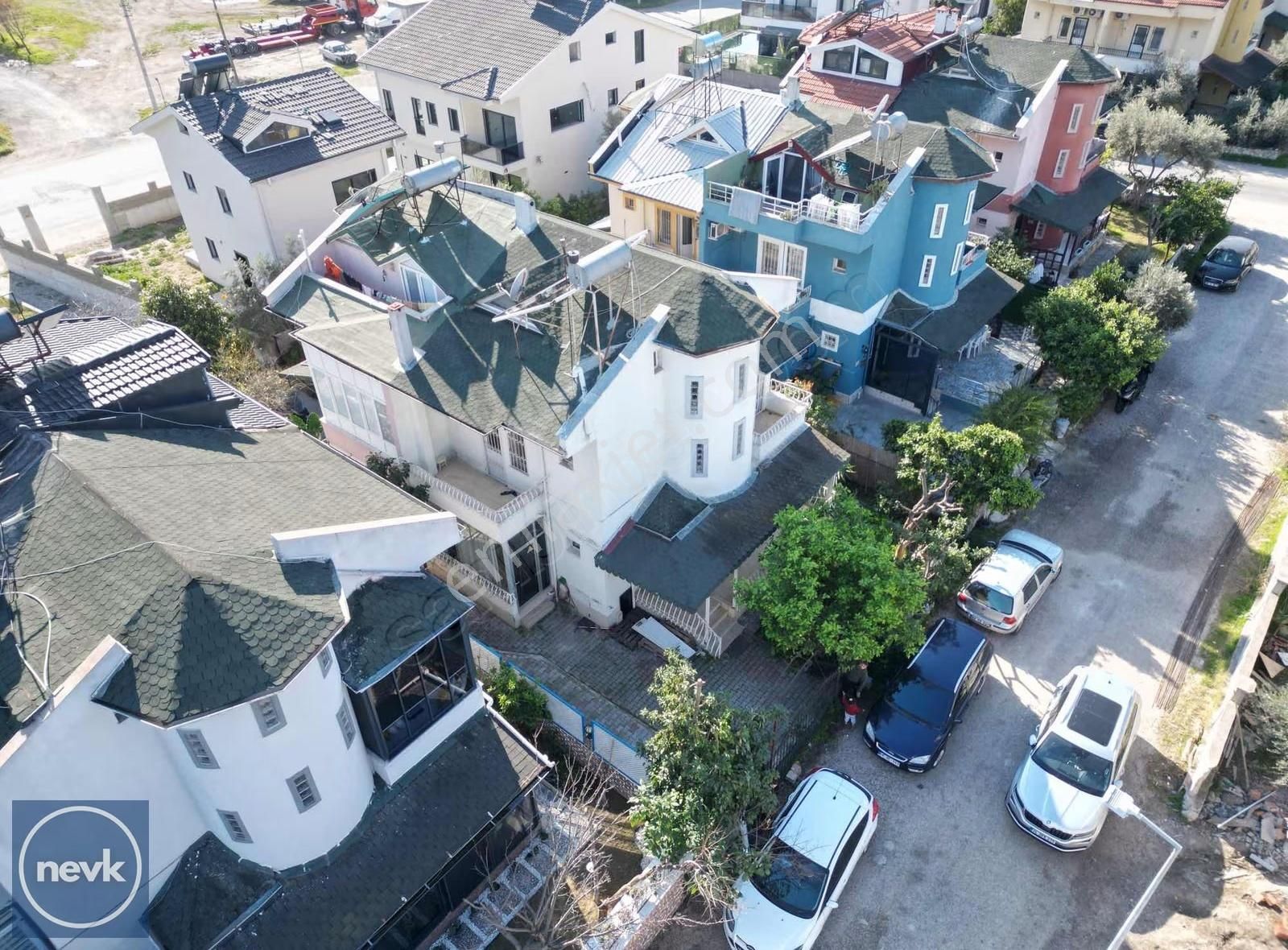 Nevk Invest'ten Fethiye Merkezi Konumda Tripleks İkiz Villa - Görsel 13