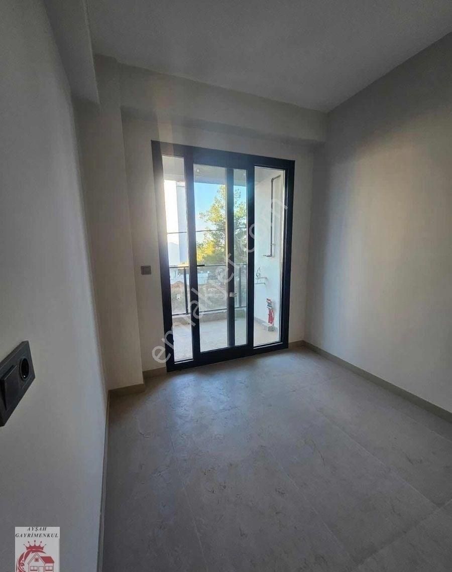 Ayşah'tan Karahasanlı'da Hastaneye 200 Metre Satılık Apart - Görsel 6