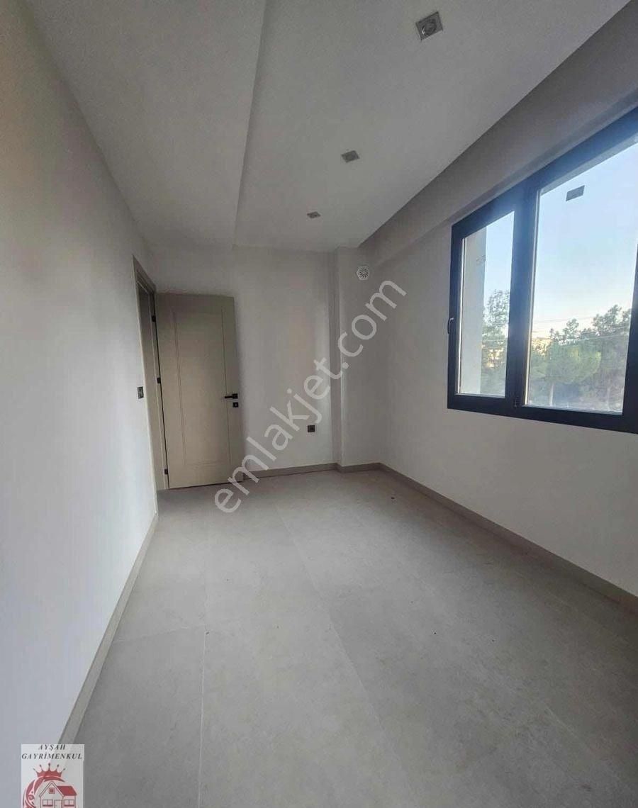 Ayşah'tan Karahasanlı'da Hastaneye 200 Metre Satılık Apart - Görsel 3