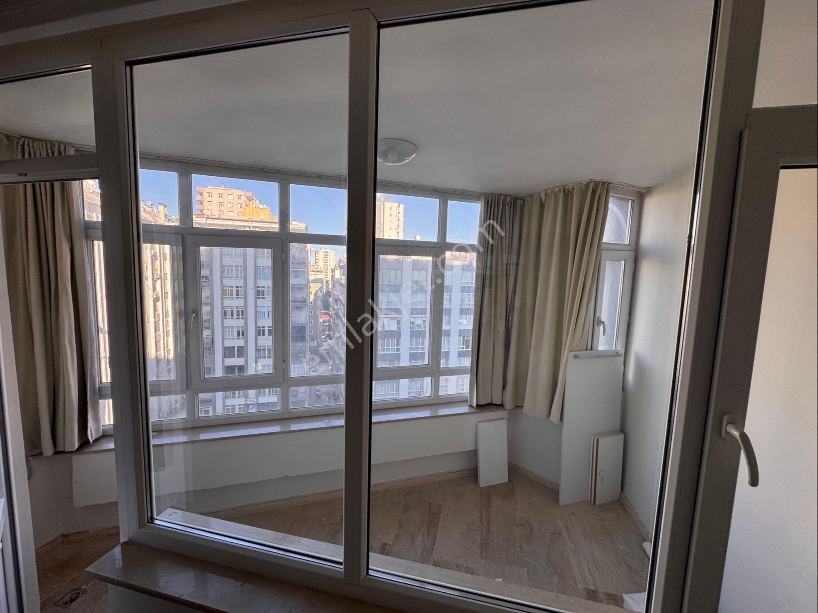 Kurtuluş Mah-atatürk Cad-gülbahçesi Sitesinde 4+1 Doğ.kiralık Daire - Görsel 27