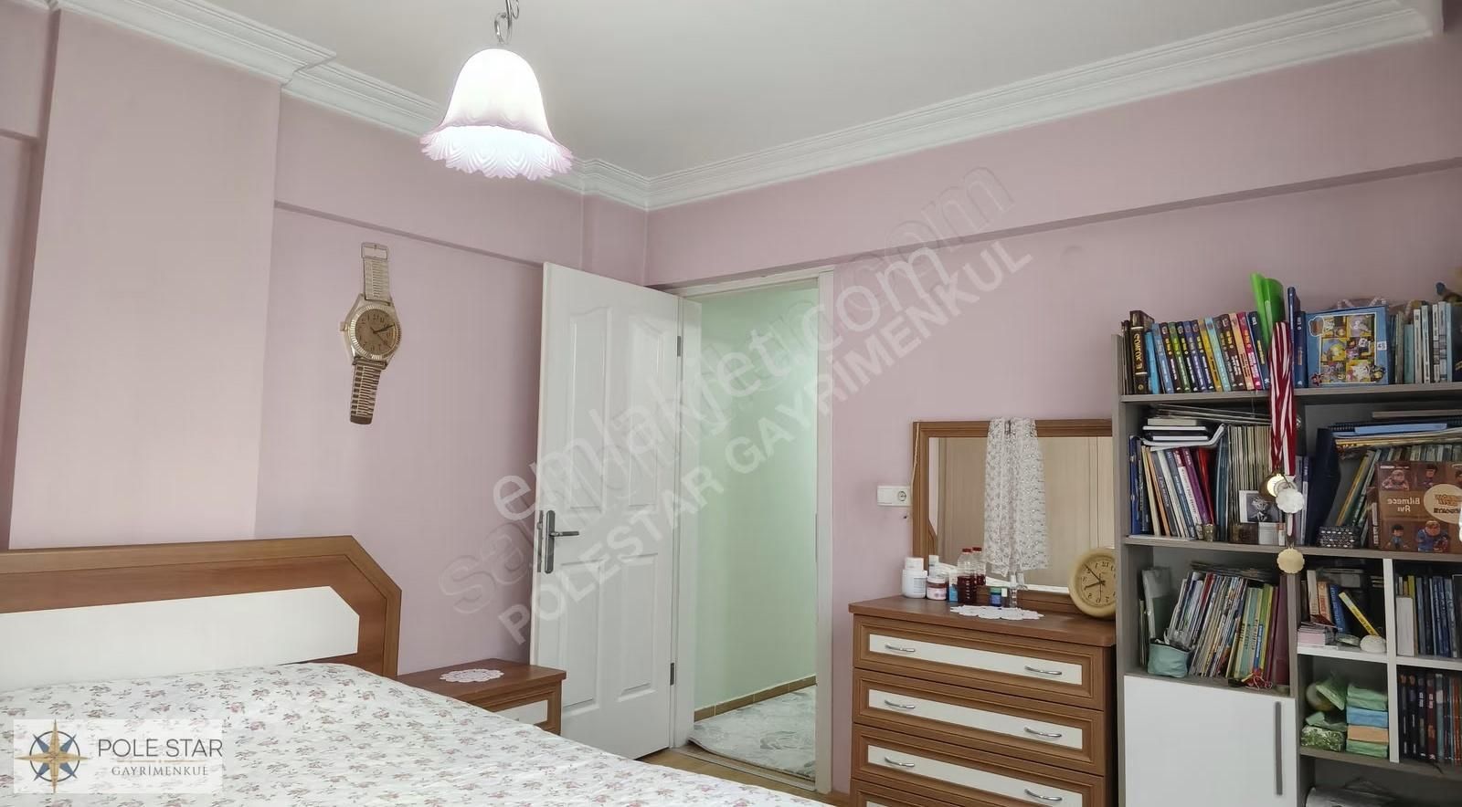 Cumhuriyette Bahçeli 3+1 Satılık Daire - Görsel 14