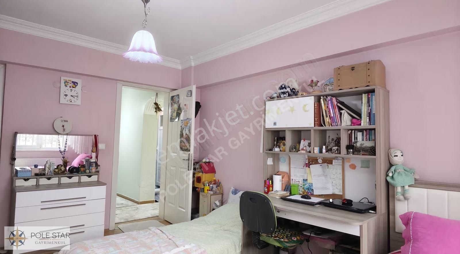 Cumhuriyette Bahçeli 3+1 Satılık Daire - Görsel 33