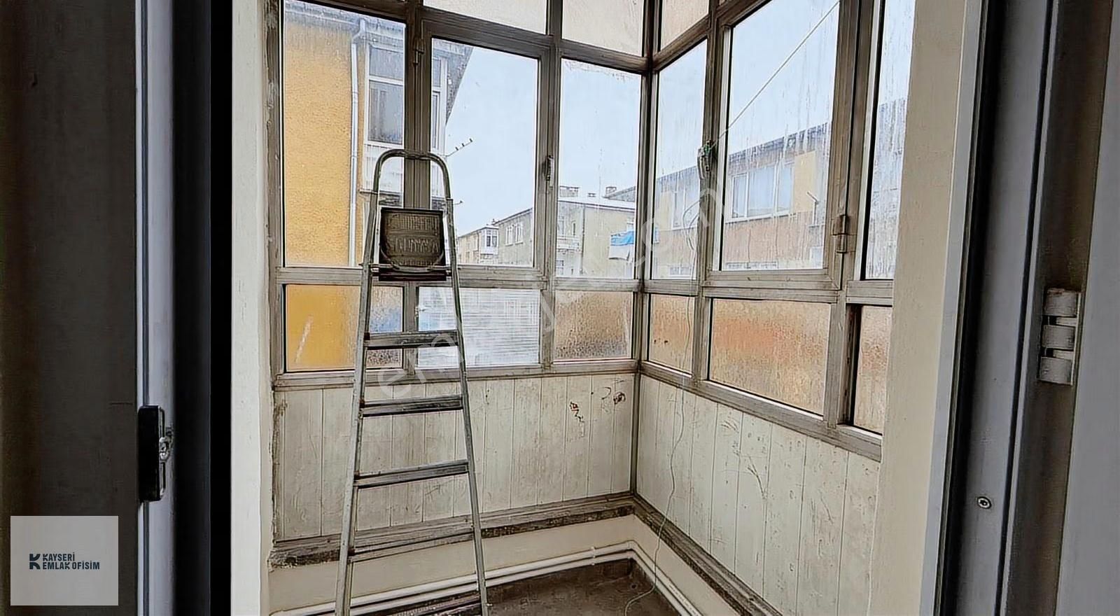 Emlak Ofisim'den Fevzi Çakmak Mh 3+1 Kiralık Daire - Görsel 10