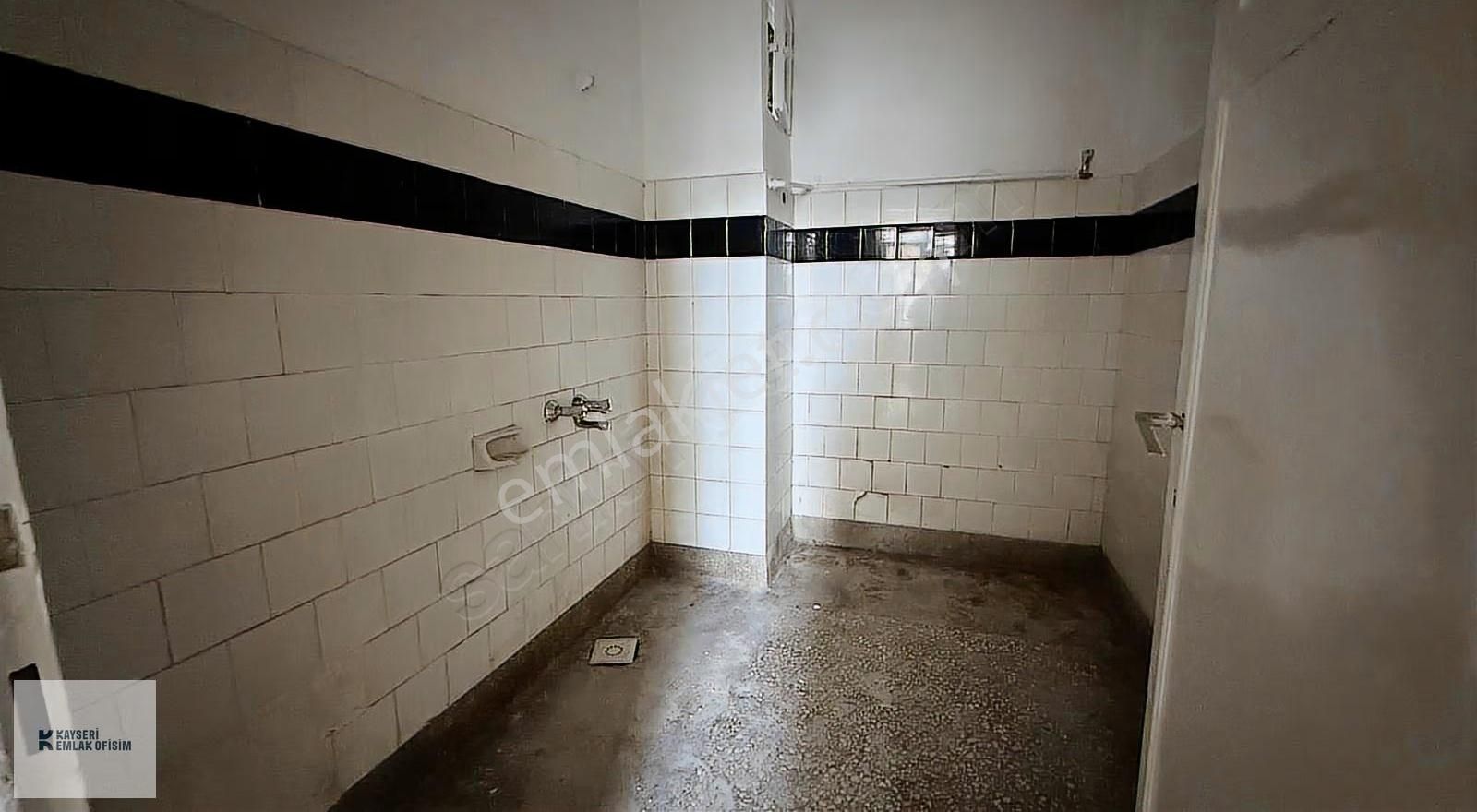 Emlak Ofisim'den Fevzi Çakmak Mh 3+1 Kiralık Daire - Görsel 7