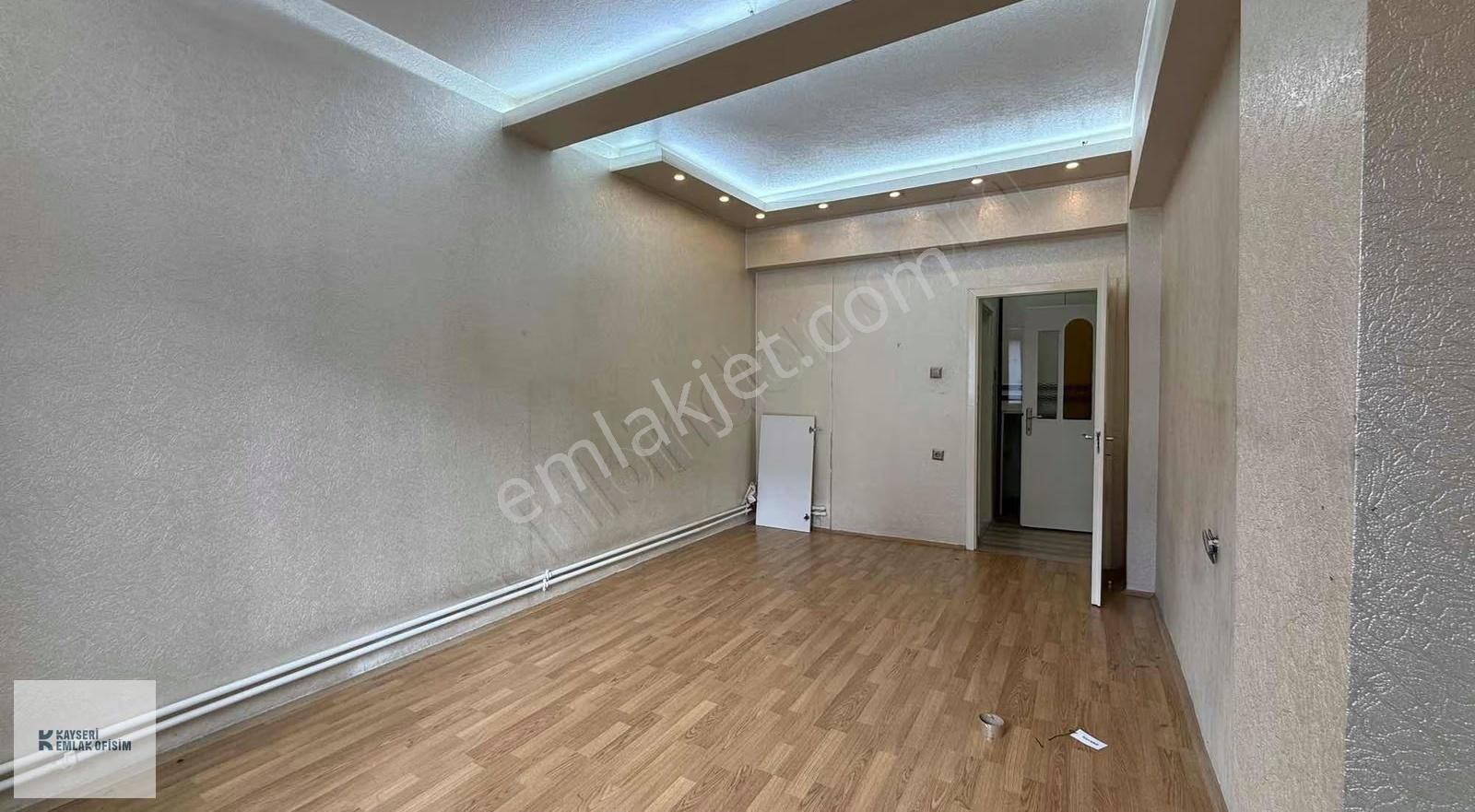 Mevlana Mahallesi 3+1 Masrafsız Kiralık - Görsel 25