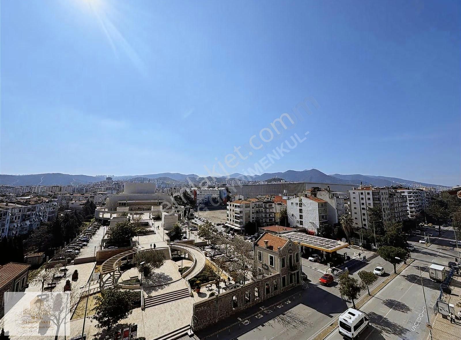 Msg'den Cadde Üzerinde Deniz Manzaralı 3+1 Asansörlü Geniş Daire - Görsel 25