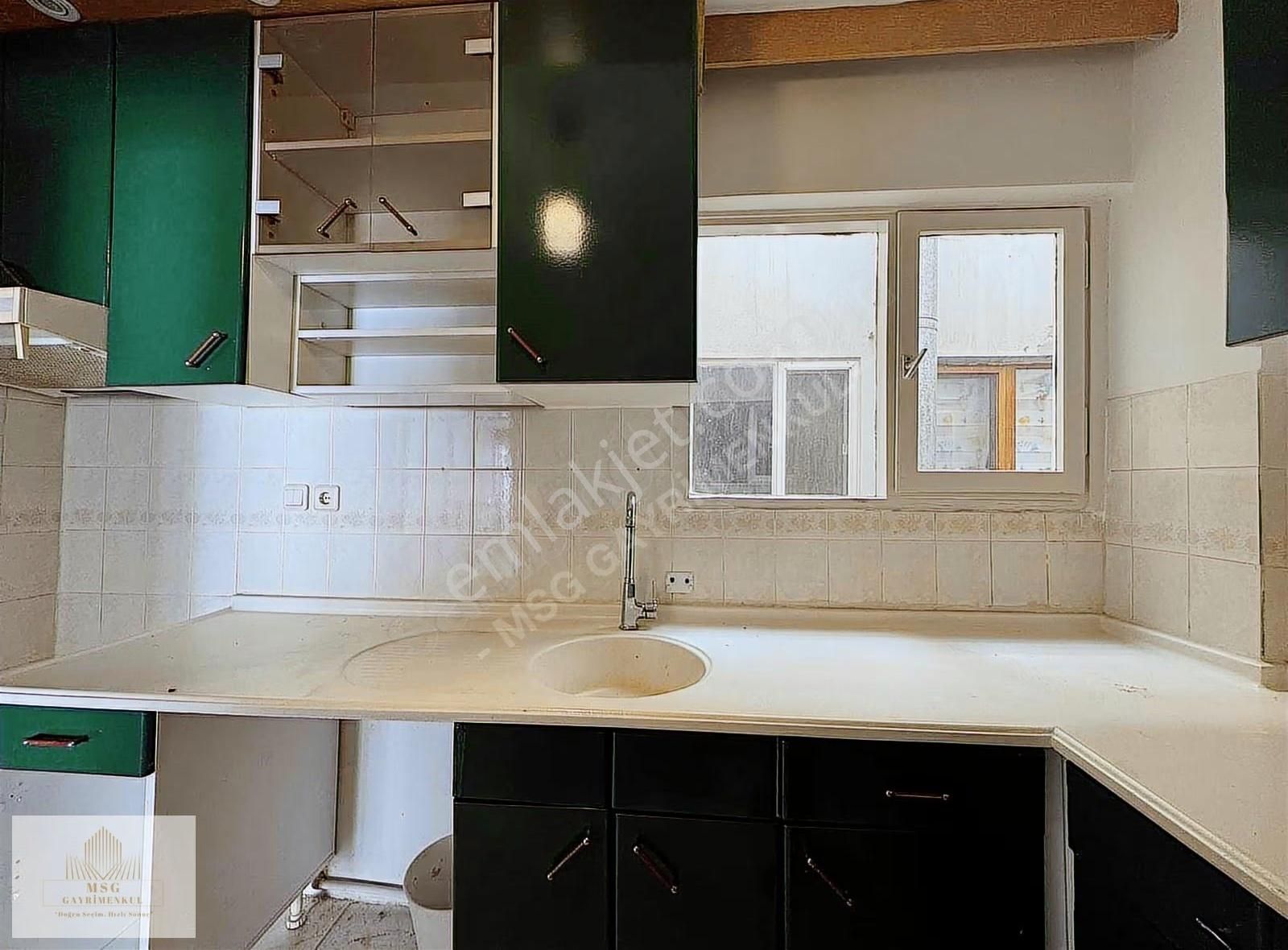 Msg'den Cadde Üzerinde Deniz Manzaralı 3+1 Asansörlü Geniş Daire - Görsel 17