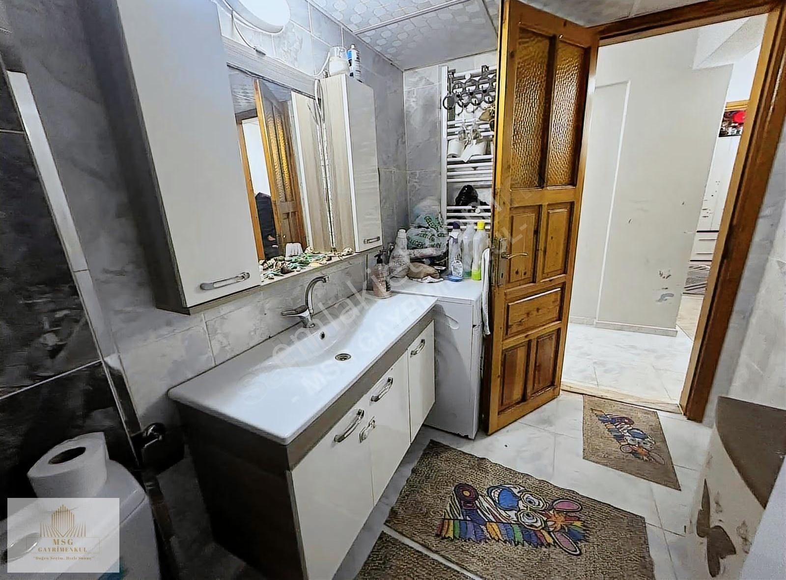 Msg'den Mithatpaşa Caddesine Yakın 3+1 Emsalsiz Fırsat Daire - Görsel 28