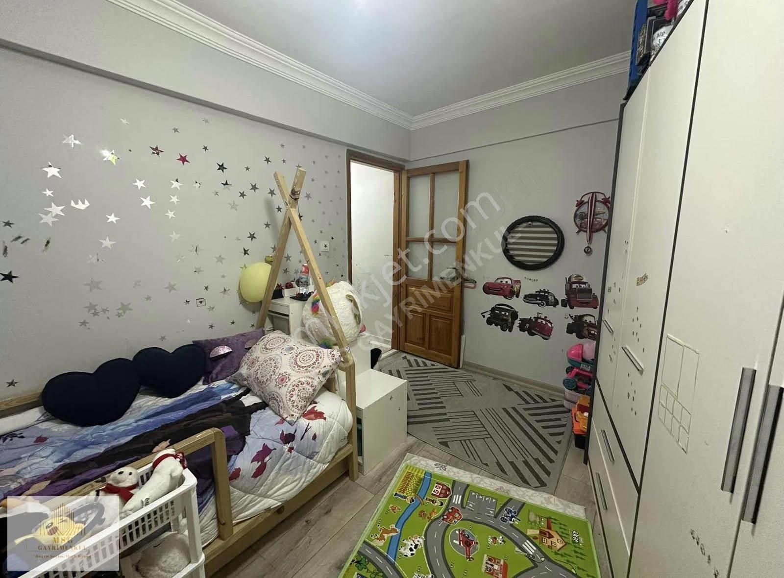 Msg'den Mithatpaşa Caddesine Yakın 3+1 Emsalsiz Fırsat Daire - Görsel 10