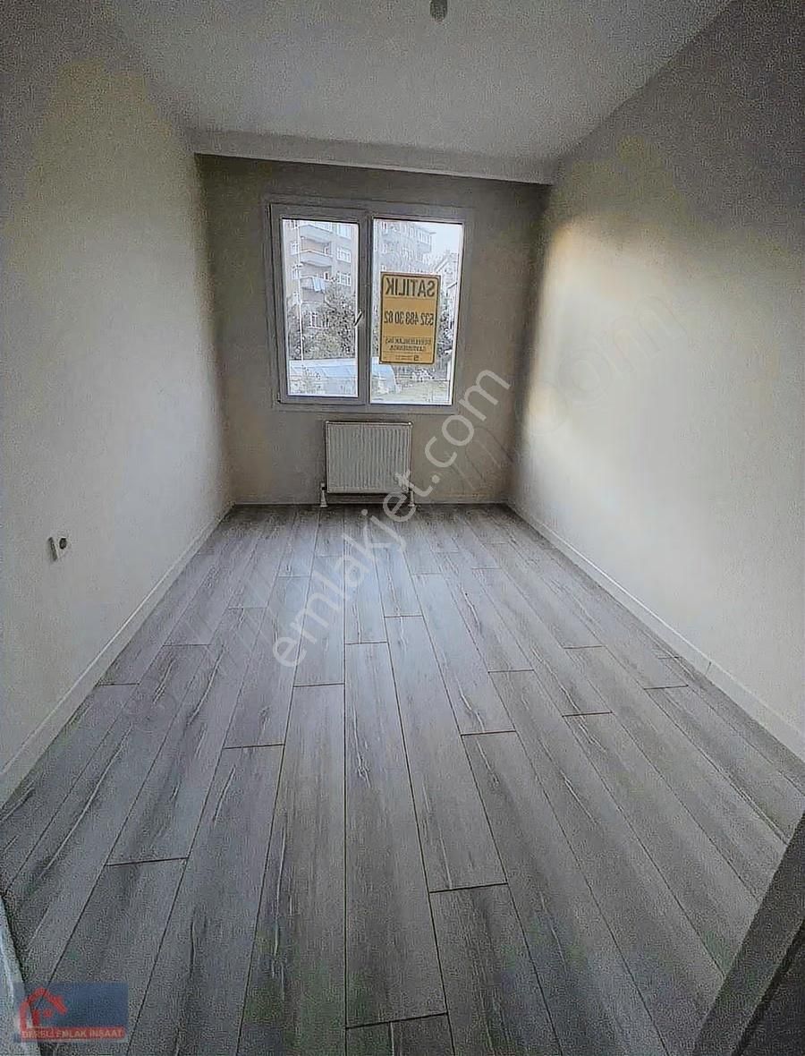 Dereliemlaktan Yeni Hayat Halkalıdan Satılık 2+1 Daire - Görsel 3