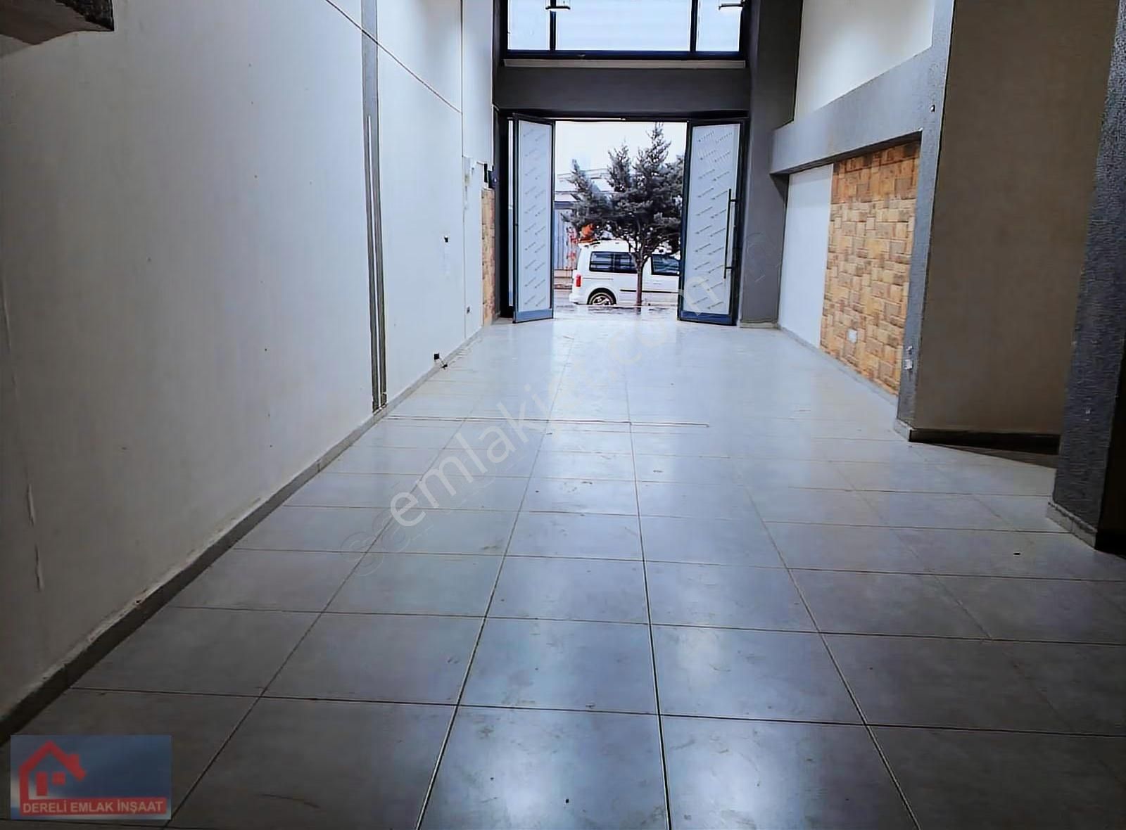 Cadde Cepheli Her İşe Uygun Mağaza - Görsel 6