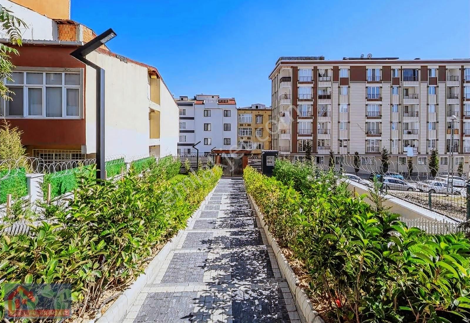 Yeni Hayat Halkalı Projesi 2+1 Satılık Ara Kat - Görsel 3