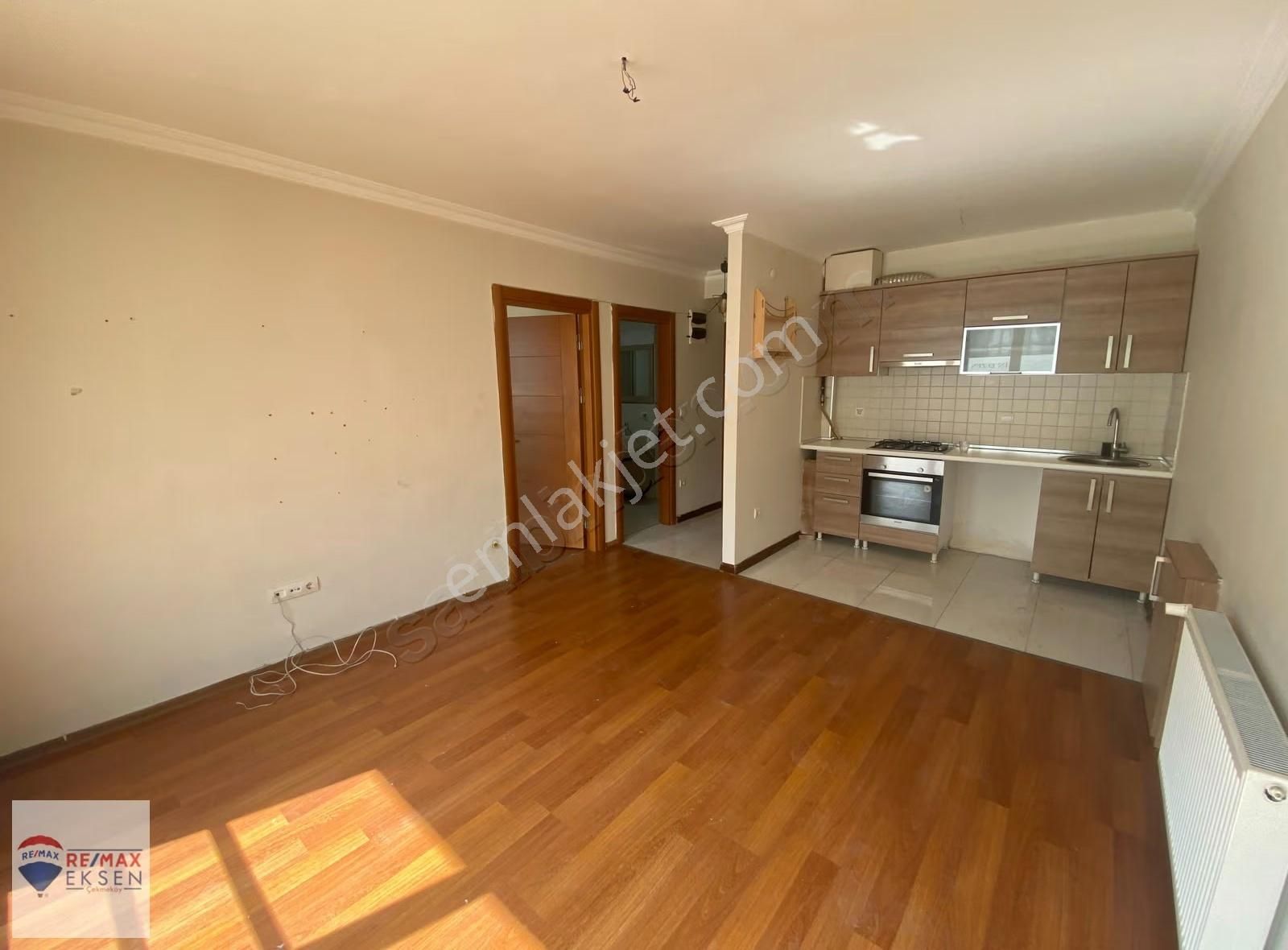 Zin D Zen 1+1 60 M2 Havuz Cephe Boş Kiralık Bahçe Katı