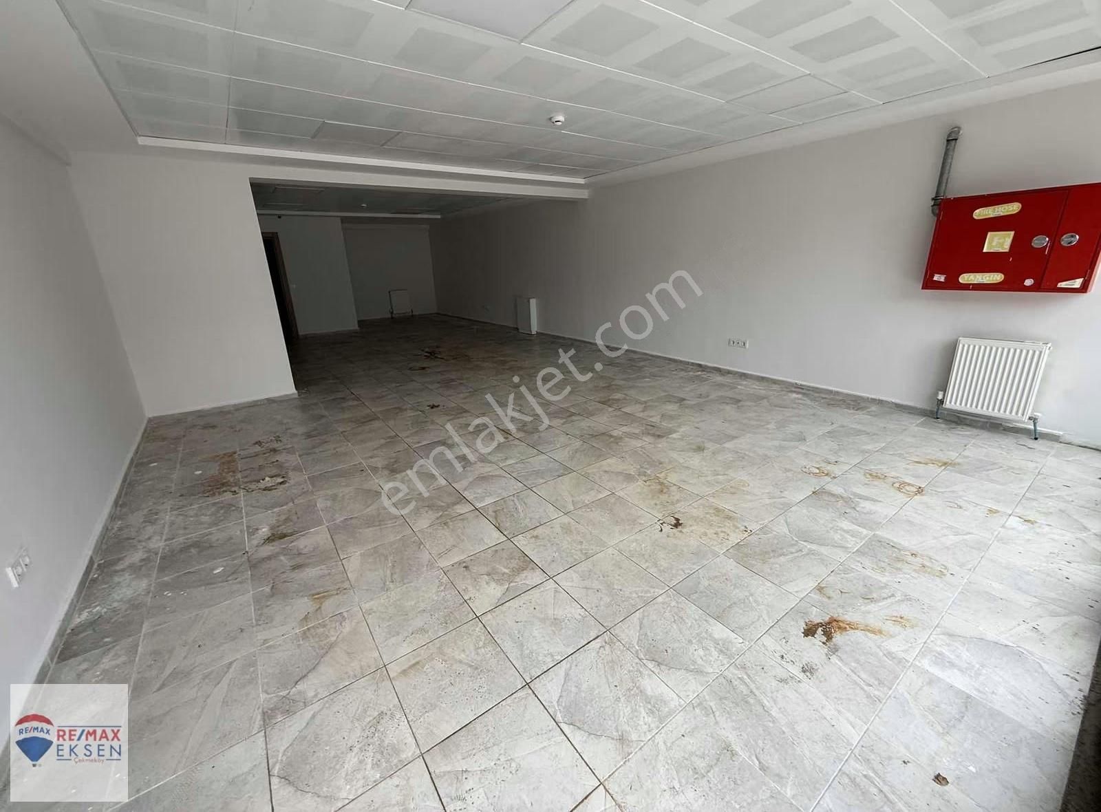 Kartal Orhantepe De Toki Blokları Marmaraya Yürüme Dükkan Mağaza - Görsel 4