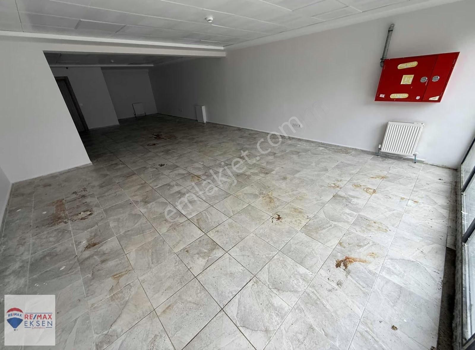 Kartal Orhantepe De Toki Blokları Marmaraya Yürüme Dükkan Mağaza - Görsel 12