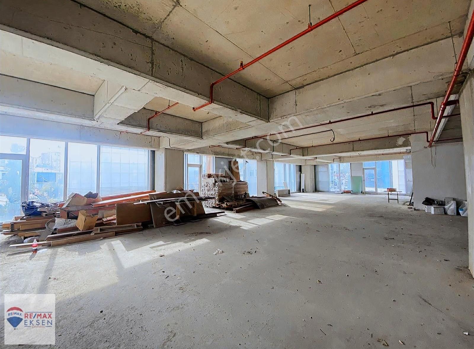 Ataşehir Hastaneler Bölgesinde Kiralık Ofis Katı - Görsel 4