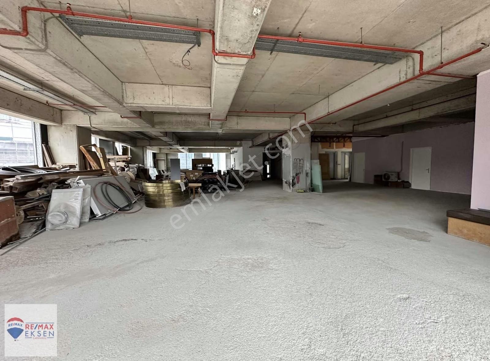Ataşehir Hastaneler Bölgesinde Kiralık Ofis Katı - Görsel 8