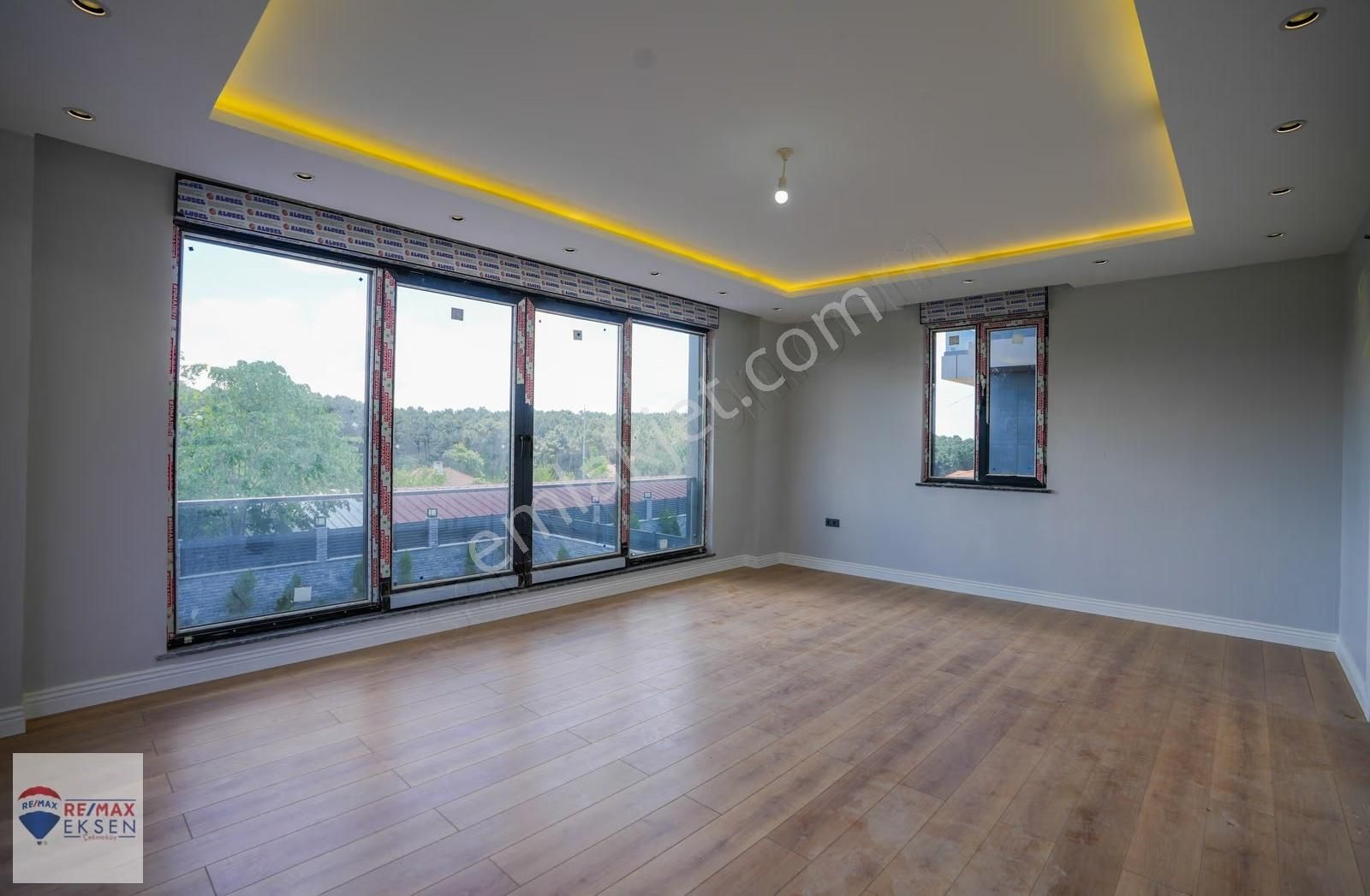 Çekmeköy'de Muhteşem Kiralık Tripleks Villa - Görsel 18