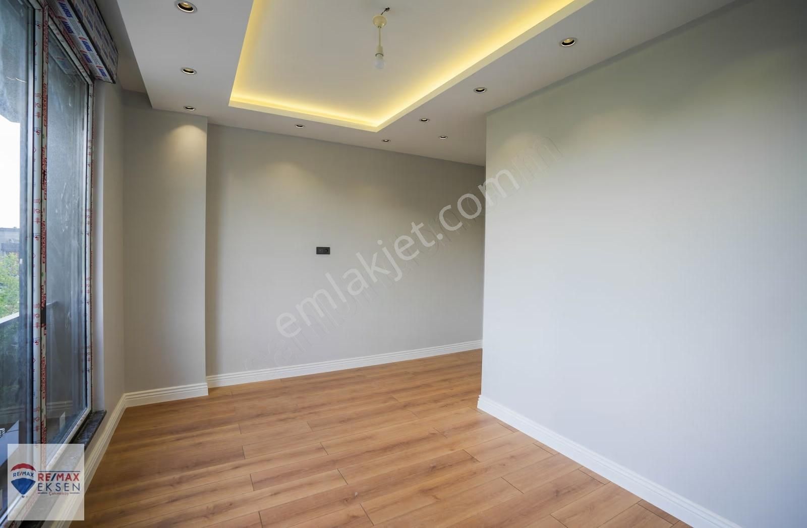 Çekmeköy'de Muhteşem Kiralık Tripleks Villa - Görsel 12