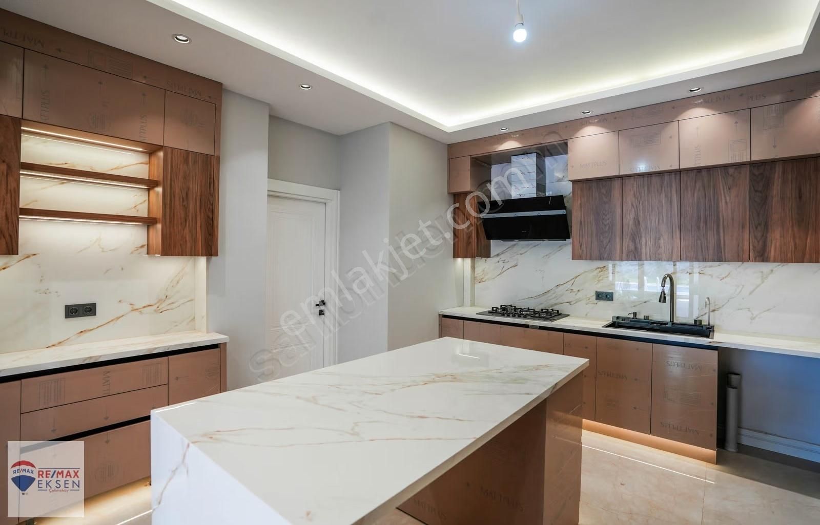 Çekmeköy'de Muhteşem Kiralık Tripleks Villa - Görsel 5