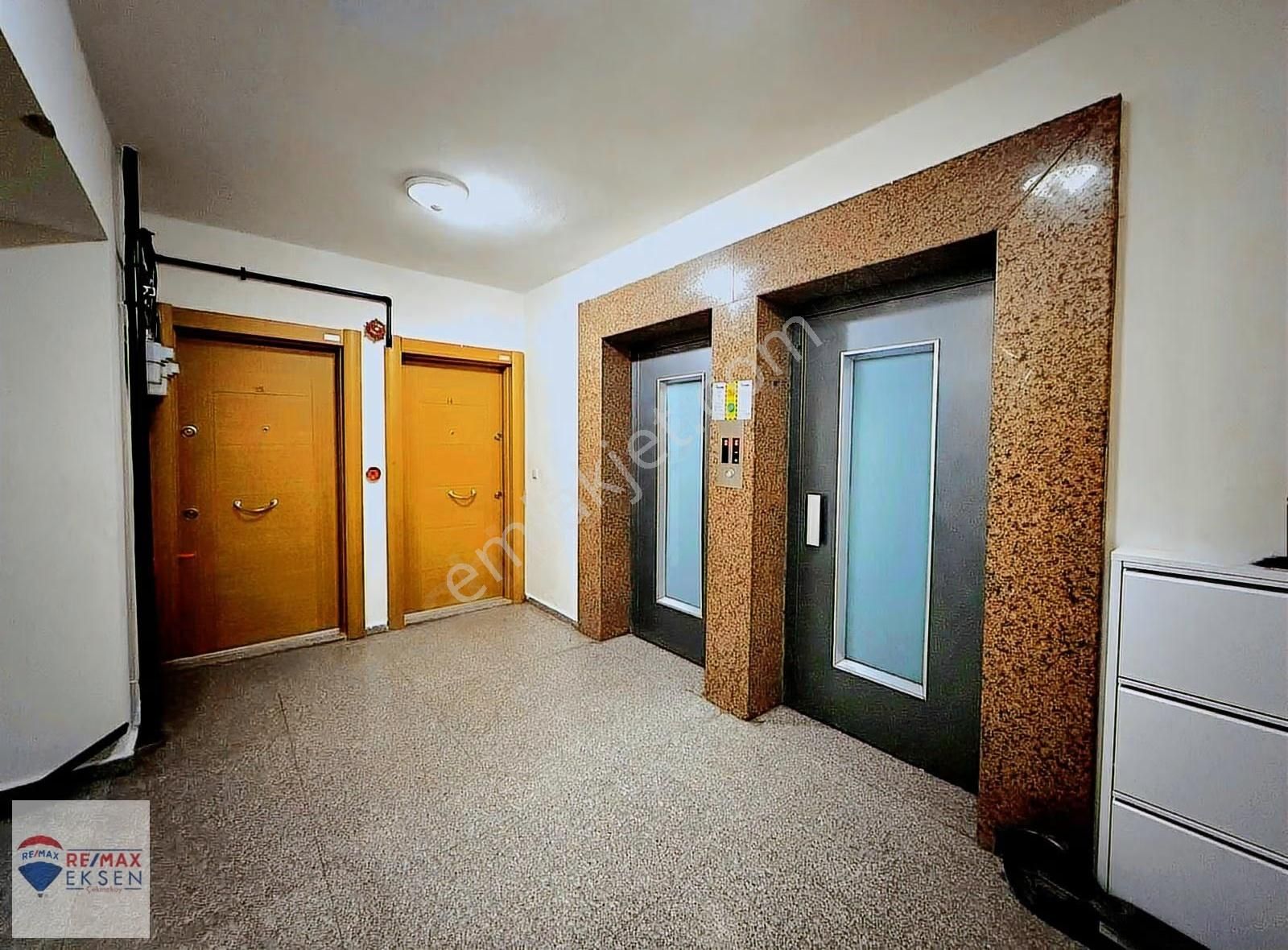 Pendik Yeşil Vadi Evlerinde Ferah Manzaralı Satılık 3+1 Daire - Görsel 33