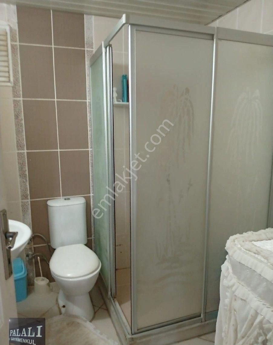 Afetevlerinde 2+1 Geniş Oturumlu Satılık - Görsel 6