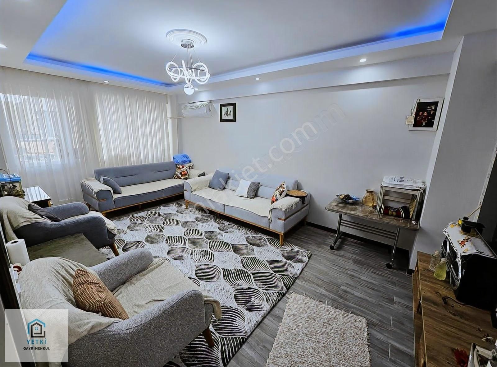 Fatih Mevkinde Müstakil Tadında 2+1 Satılık Fırsatı