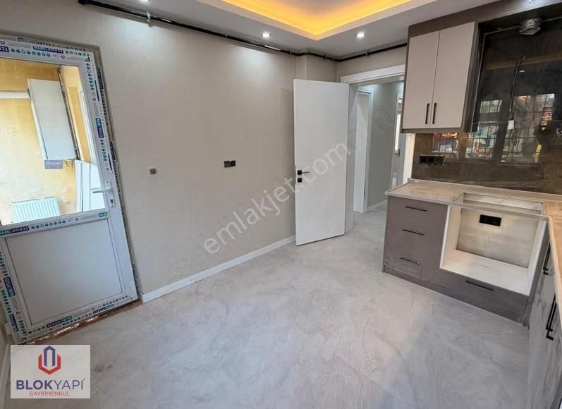 Blokyapıdan Kuşpınarda Satılık İçi Yenilenmiş 2+1 Daire Fırsatı - Görsel 2