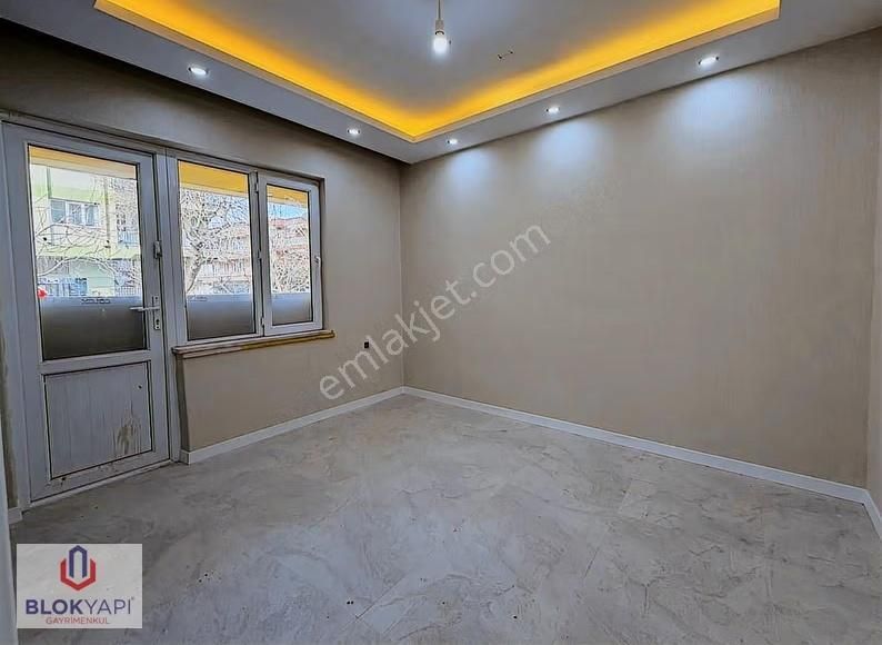 Blokyapıdan Kuşpınarda Satılık İçi Yenilenmiş 2+1 Daire Fırsatı - Görsel 3