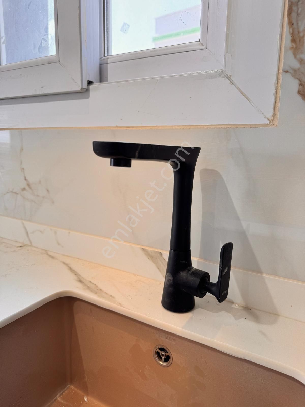 Taşucu'nda Satılık 2+1 Sıfır Lüks Daire - Deniz Manzaralı - Görsel 18