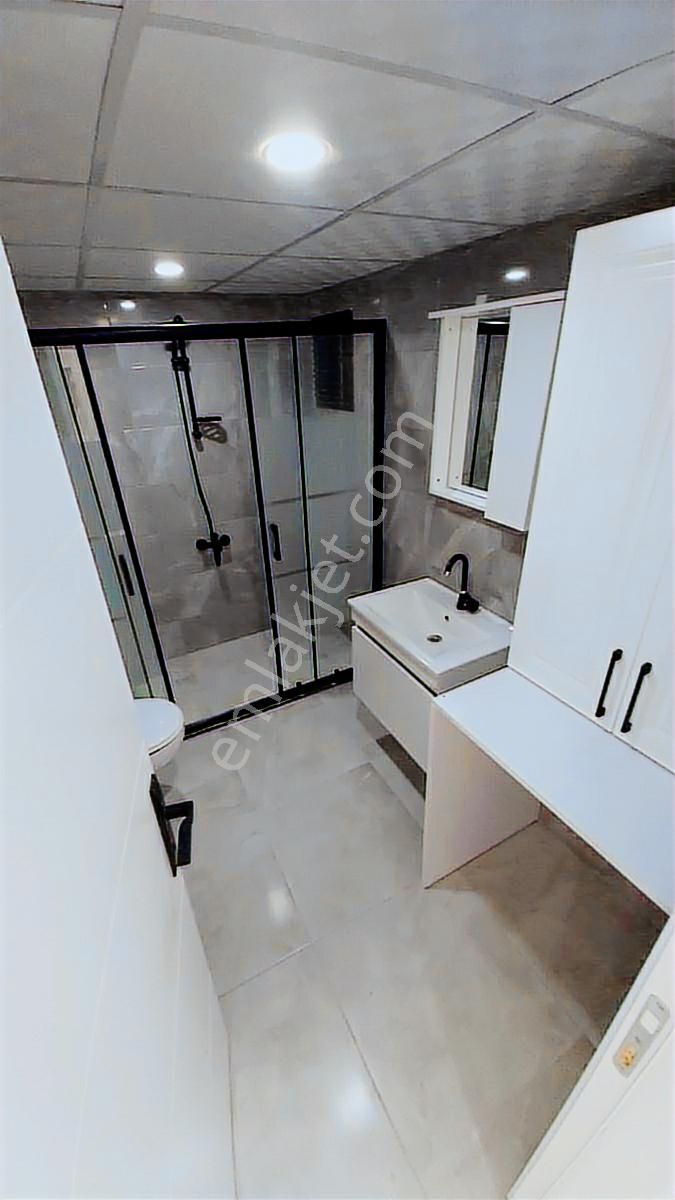 Masalpark Yakını İçi Lüks Yapılı Satılık 3+1 Daire-kombili - Görsel 8