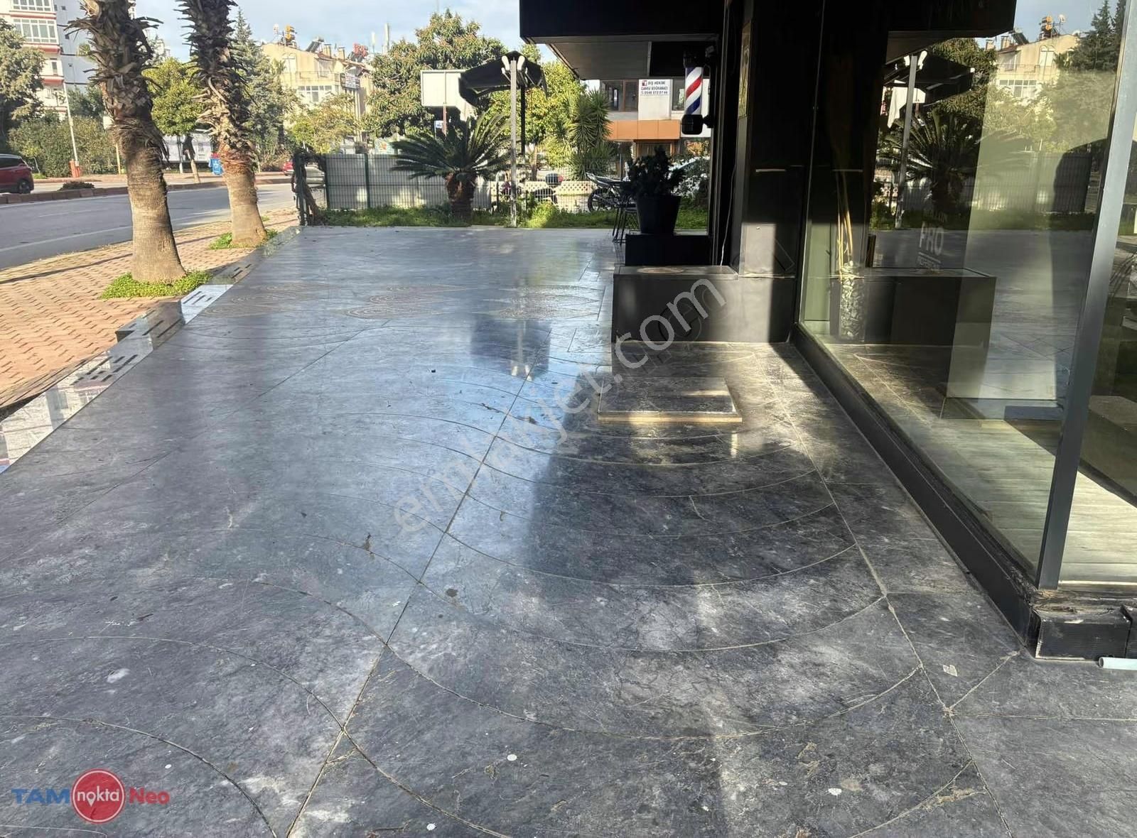 Fener Cadde Üzerinde Satılık Dükkan - Görsel 4