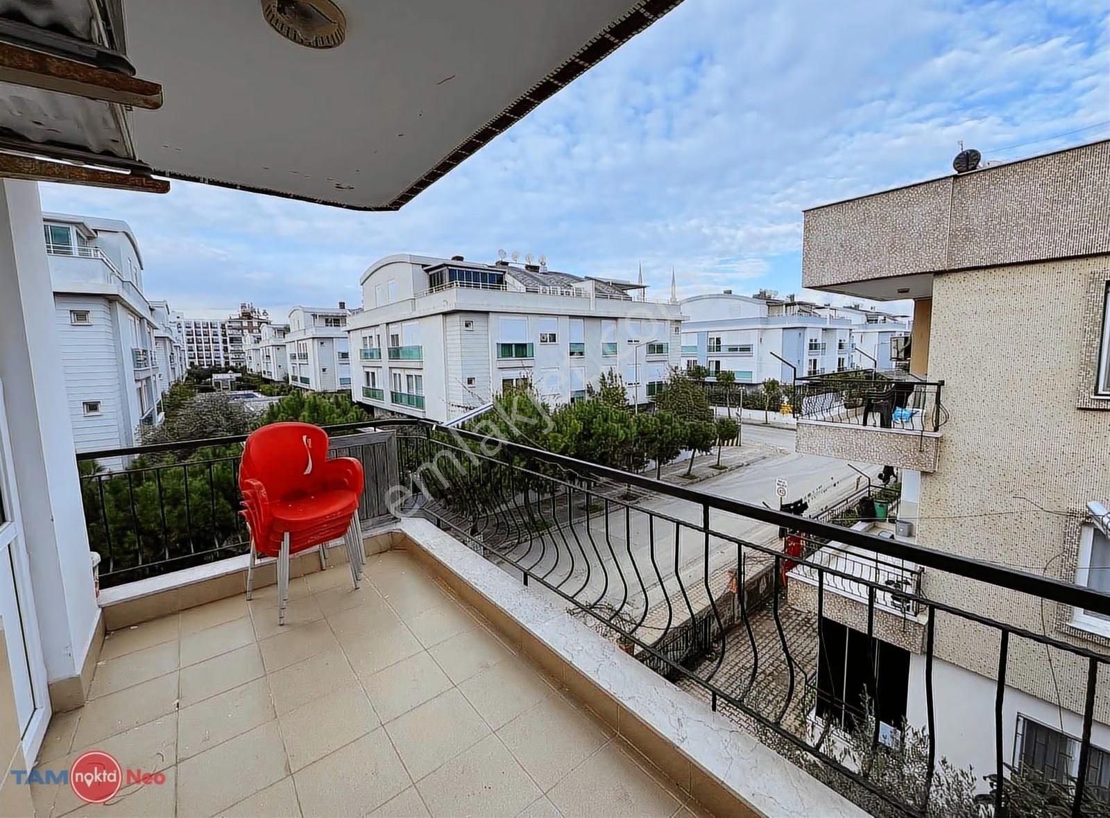 Altınova Sinan Mahallesinde Krediye Ful Açık 3+1 Daire - Görsel 3