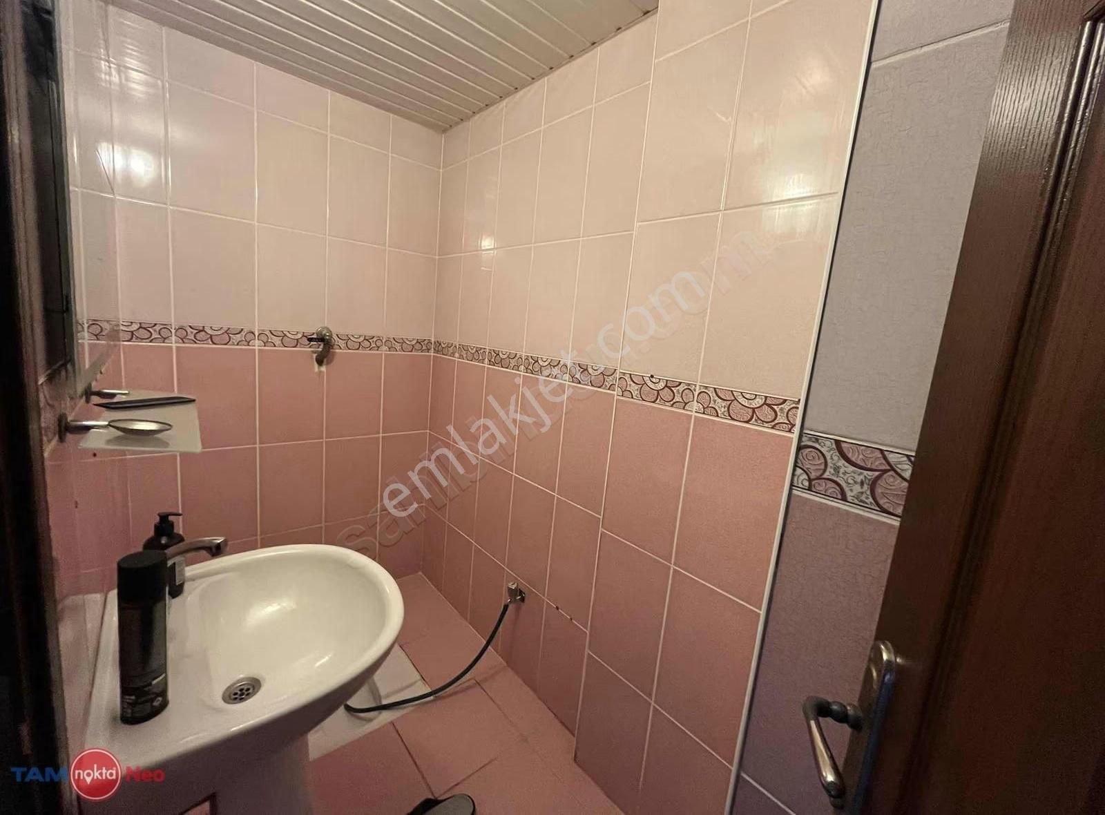 Altınova Sinan Mahallesinde Krediye Ful Açık 3+1 Daire - Görsel 6