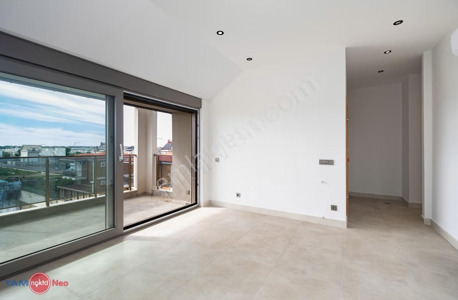 Antalya Kadriye'de Akıllı Ev Sistemli 240 M2 4+1 Lüks Villa - Görsel 31