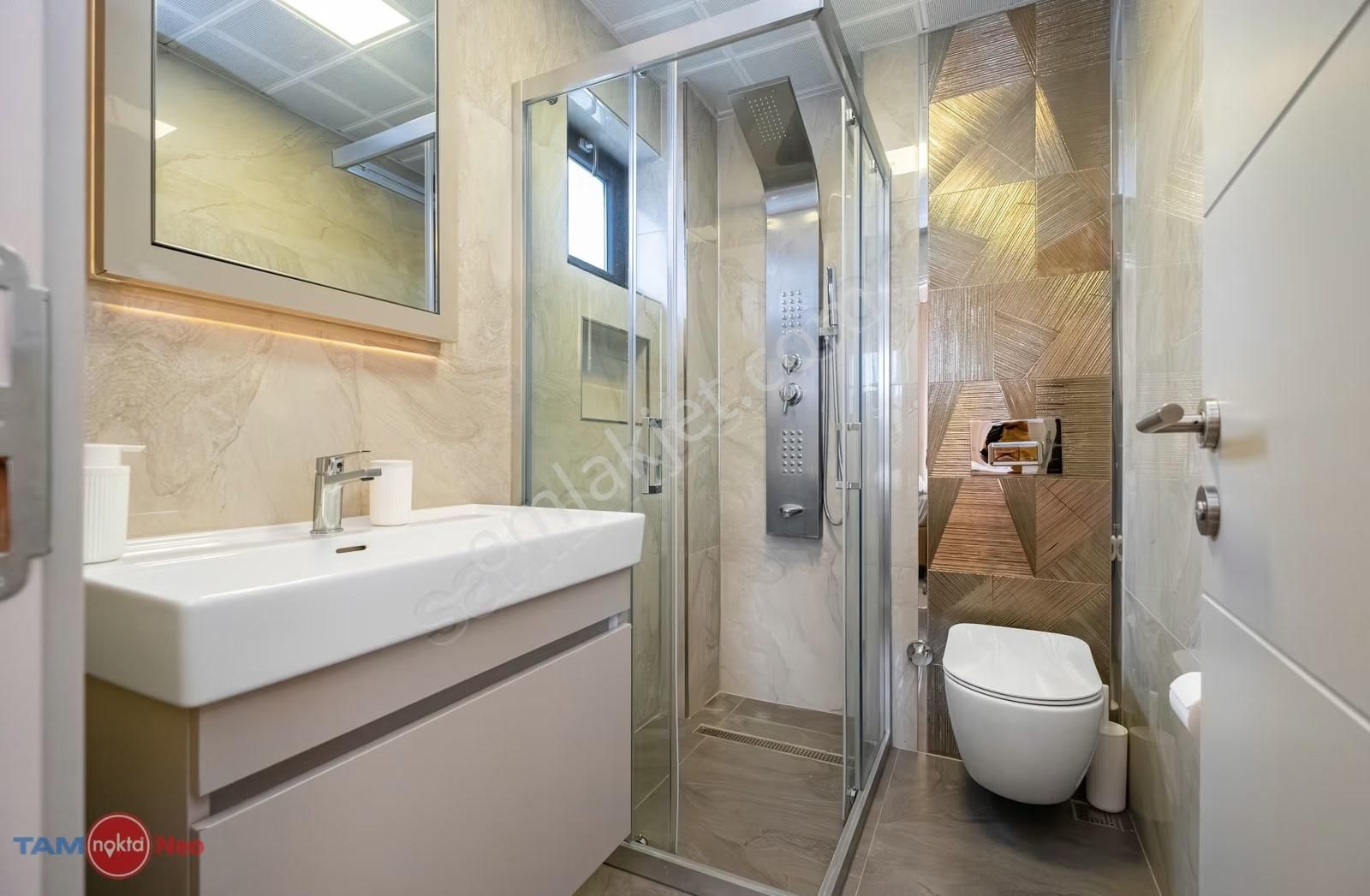 Antalya Kadriye'de Akıllı Ev Sistemli 240 M2 4+1 Lüks Villa - Görsel 13