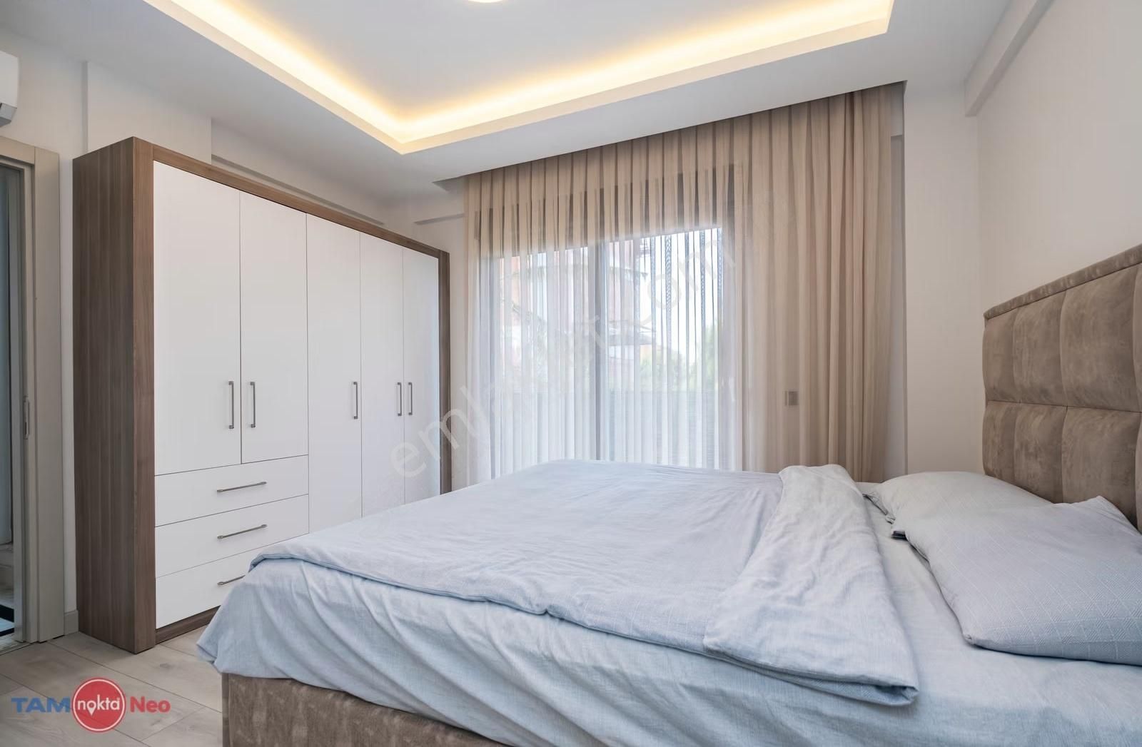 Antalya Kadriye'de Akıllı Ev Sistemli 240 M2 4+1 Lüks Villa - Görsel 27