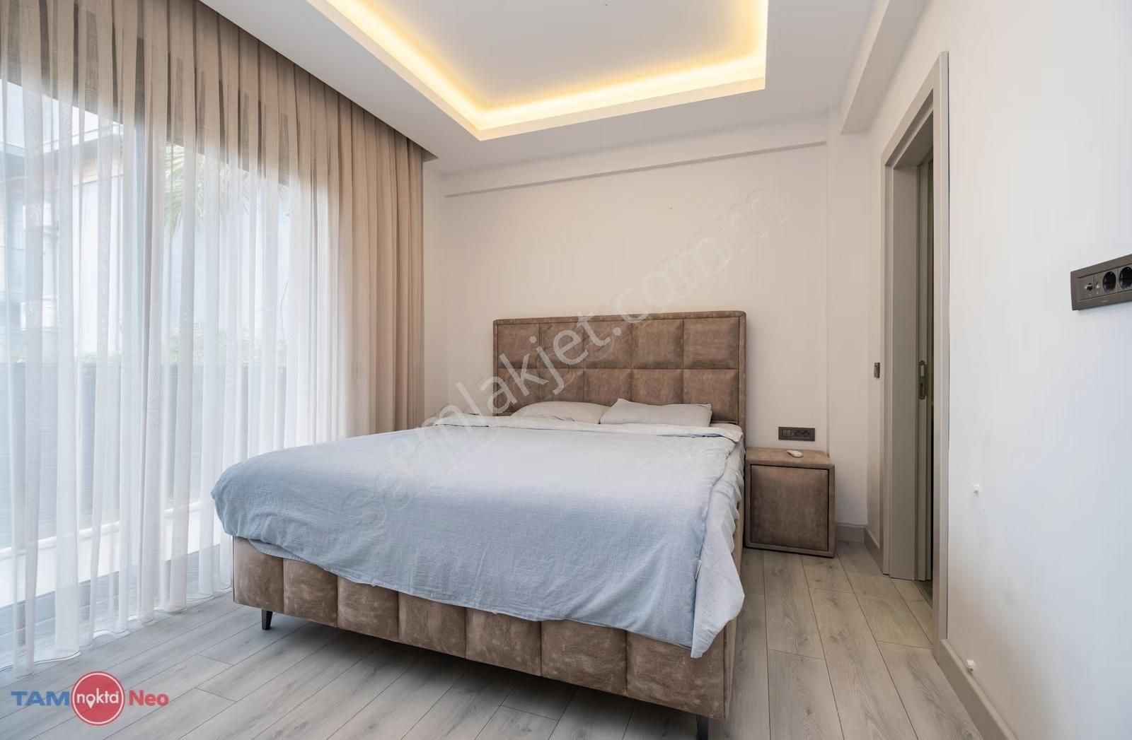 Antalya Kadriye'de Akıllı Ev Sistemli 240 M2 4+1 Lüks Villa - Görsel 25