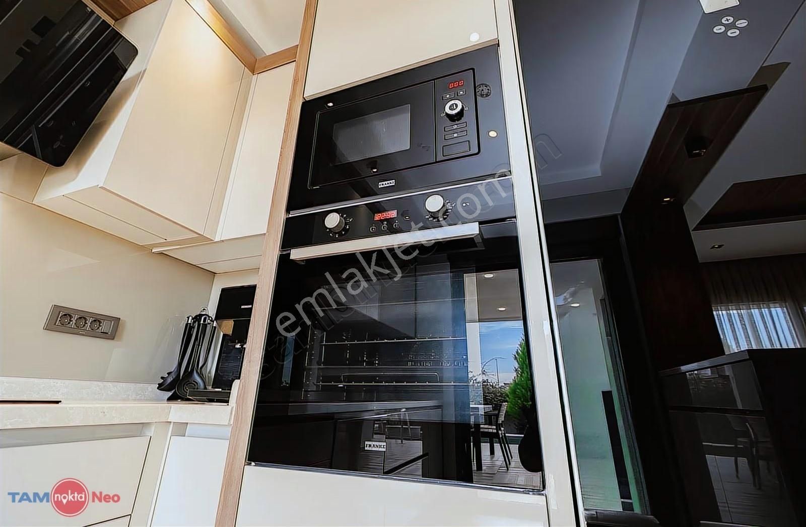 Antalya Kadriye'de Akıllı Ev Sistemli 240 M2 4+1 Lüks Villa - Görsel 24