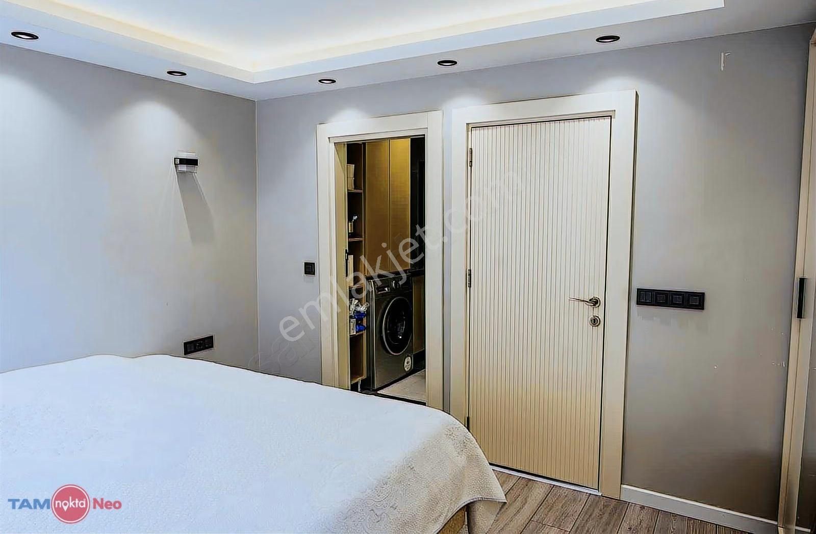 Lara Örnekköy Sitesinde Satılık Tripleks Villa - Görsel 10