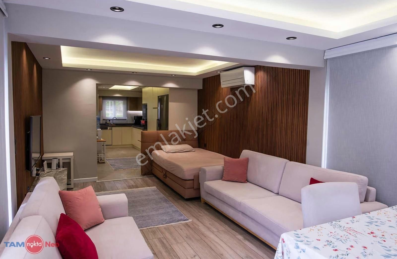 Lara Örnekköy Sitesinde Satılık Tripleks Villa - Görsel 5