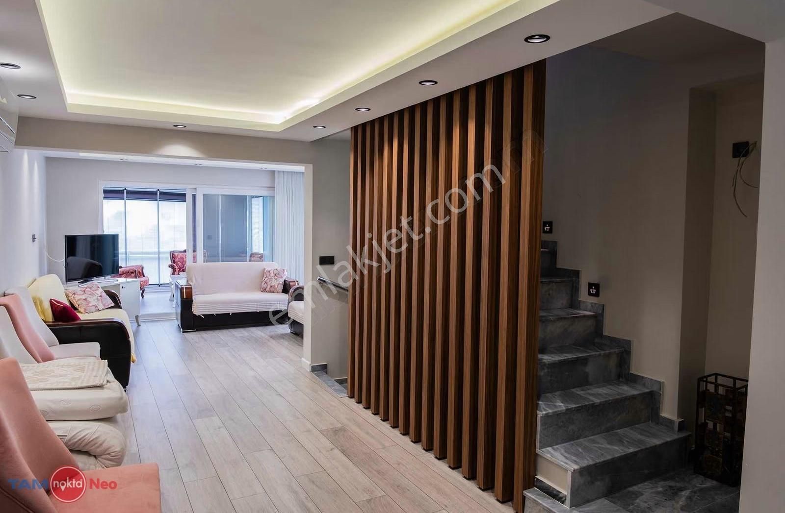 Lara Örnekköy Sitesinde Satılık Tripleks Villa - Görsel 3