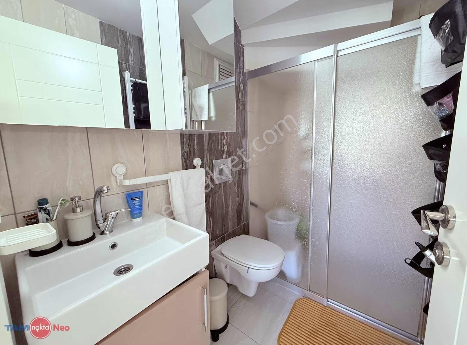 Güzeloba'da Havuzlu Site İçinde Full Yapılı 3+1 Dubleks - Görsel 6