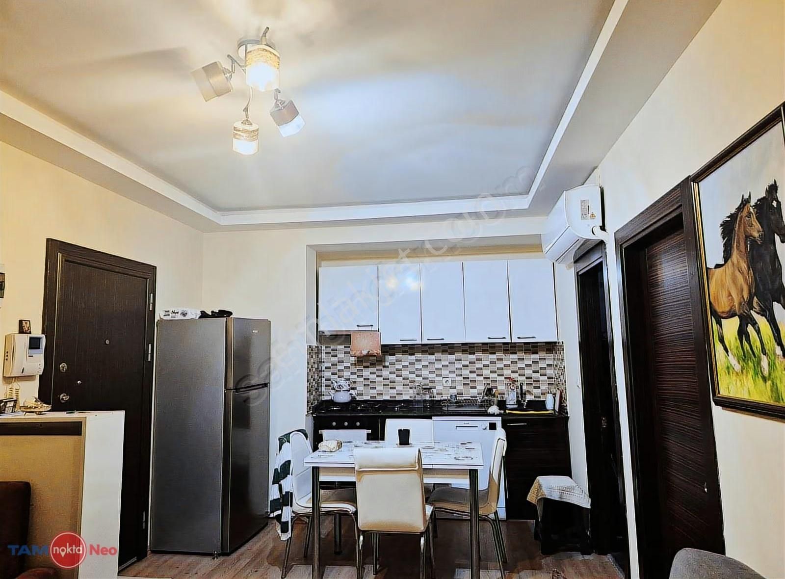 Meydankavağında Havuzlu Sitede Full Eşyalı 1+1 Kiralık - Görsel 12