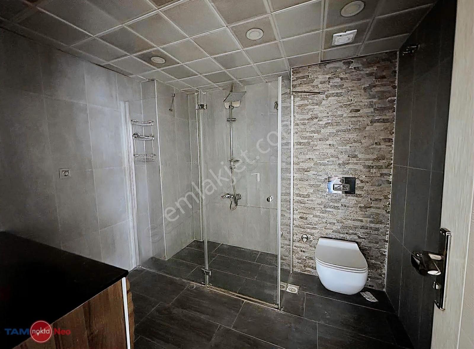 Bircan Karakurt'tan Kızıltoprak'ta Satılık Daire - Görsel 2