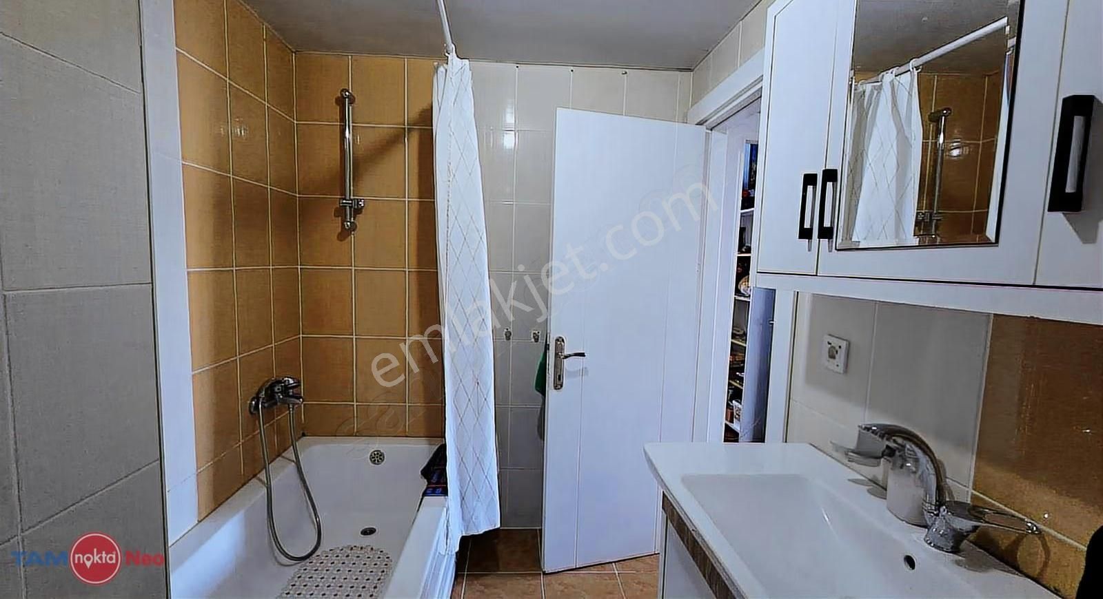 Kızılarık'ta 2+1 Ayrı Mutfaklı Doğalgazlı Cadde Yanı - Görsel 24