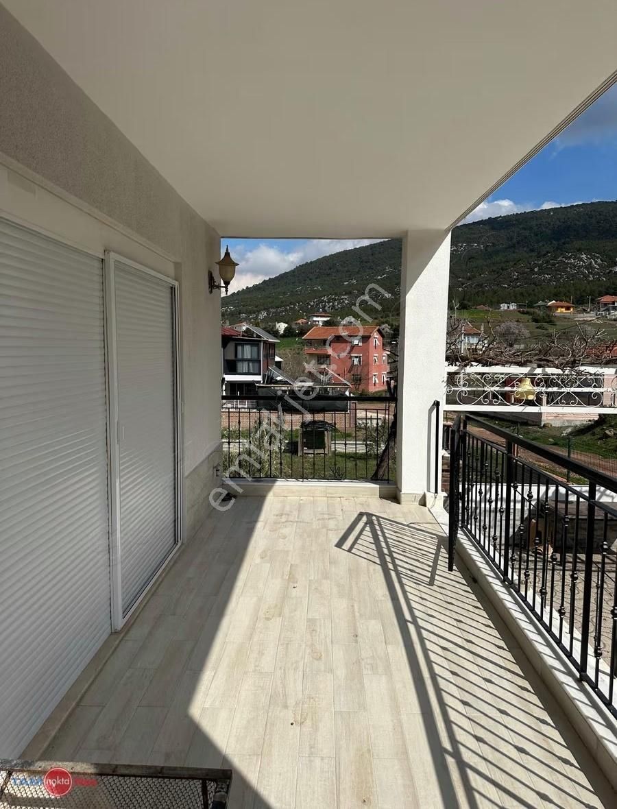 Dağbelinde 3+1 Satılık Villa - Görsel 17