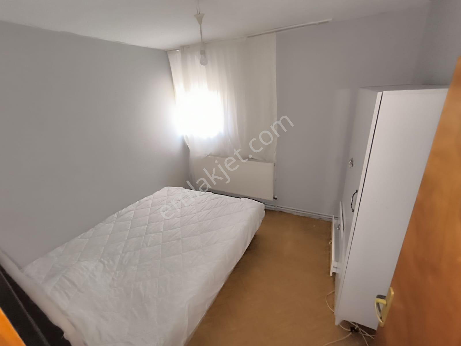 Yılmaz Gayrimenkulden Eşyalı Kiralık 3+1 Ön Cephe Masrafsız Hazır Kurulu Düzen - Görsel 16