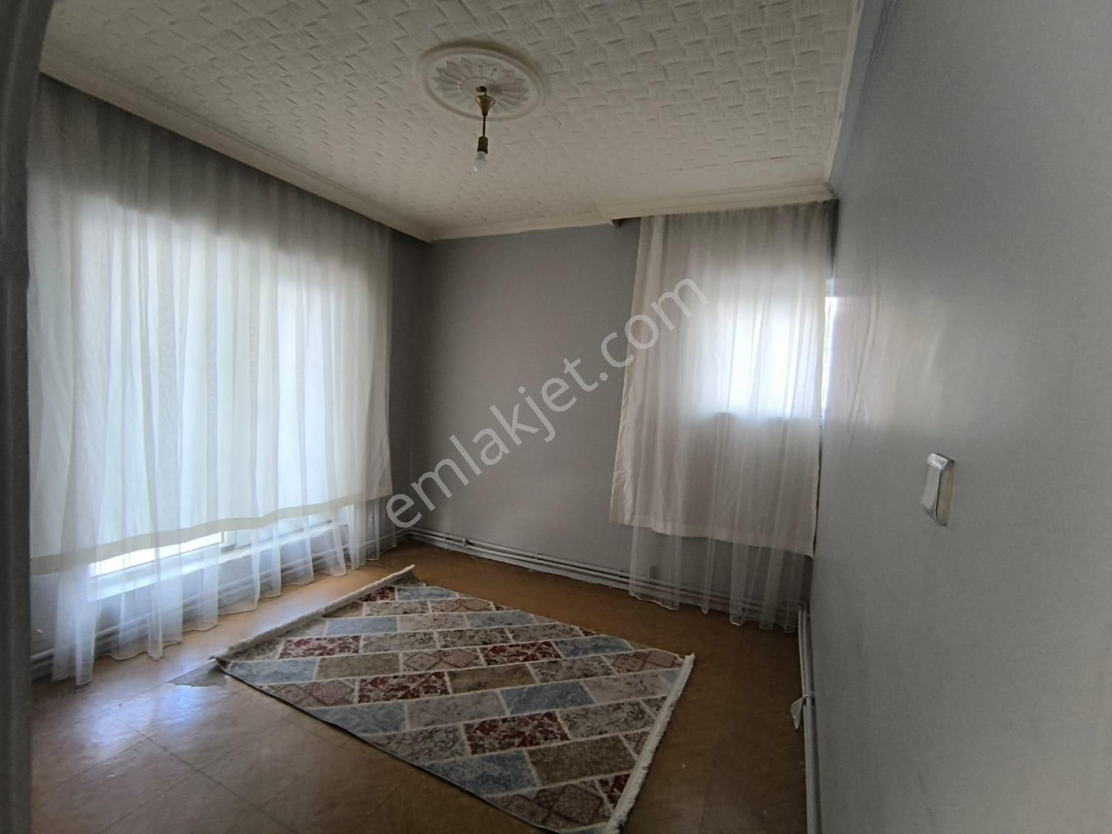 Yılmaz Gayrimenkulden Eşyalı Kiralık 3+1 Ön Cephe Masrafsız Hazır Kurulu Düzen - Görsel 7